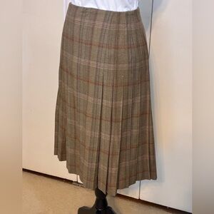 Brooks Brothers Beige and Brown A-Line Skirt